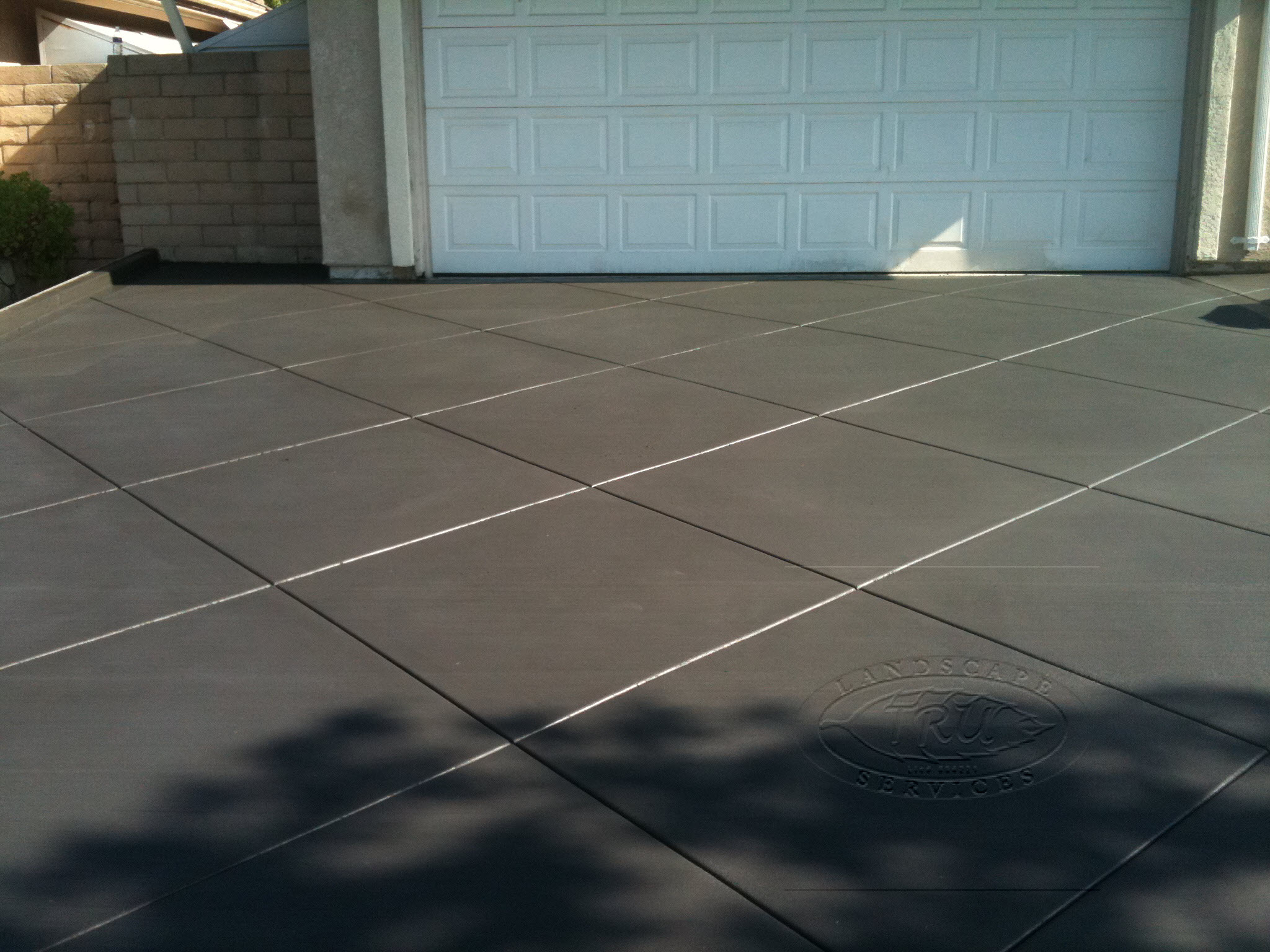 Diamond Patterned Cut Concrete