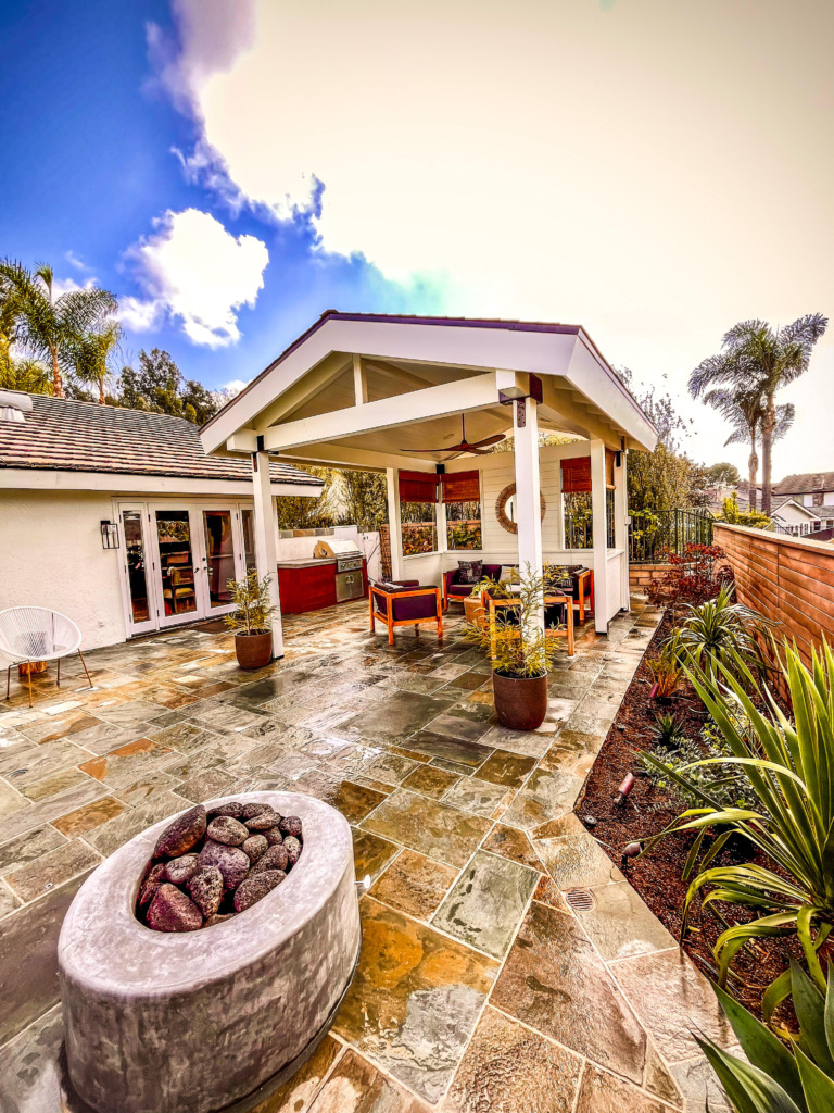 Laguna Beach Outdoor Living